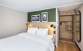 Hotel Campanile Bordeaux Est - Artigues À 3*